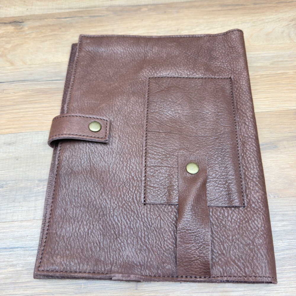 Wilson leather Brown Leather Clutch - Picture 5 of 7
